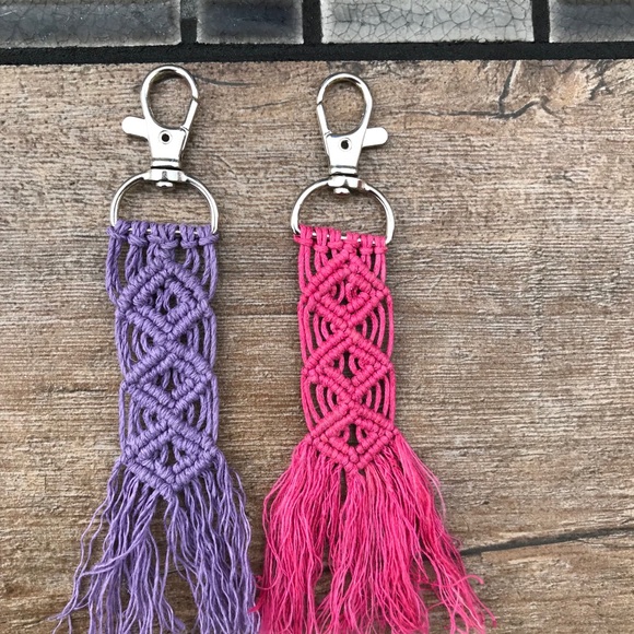 Boho Macrame Keychain Accessory - Picture 2 of 4